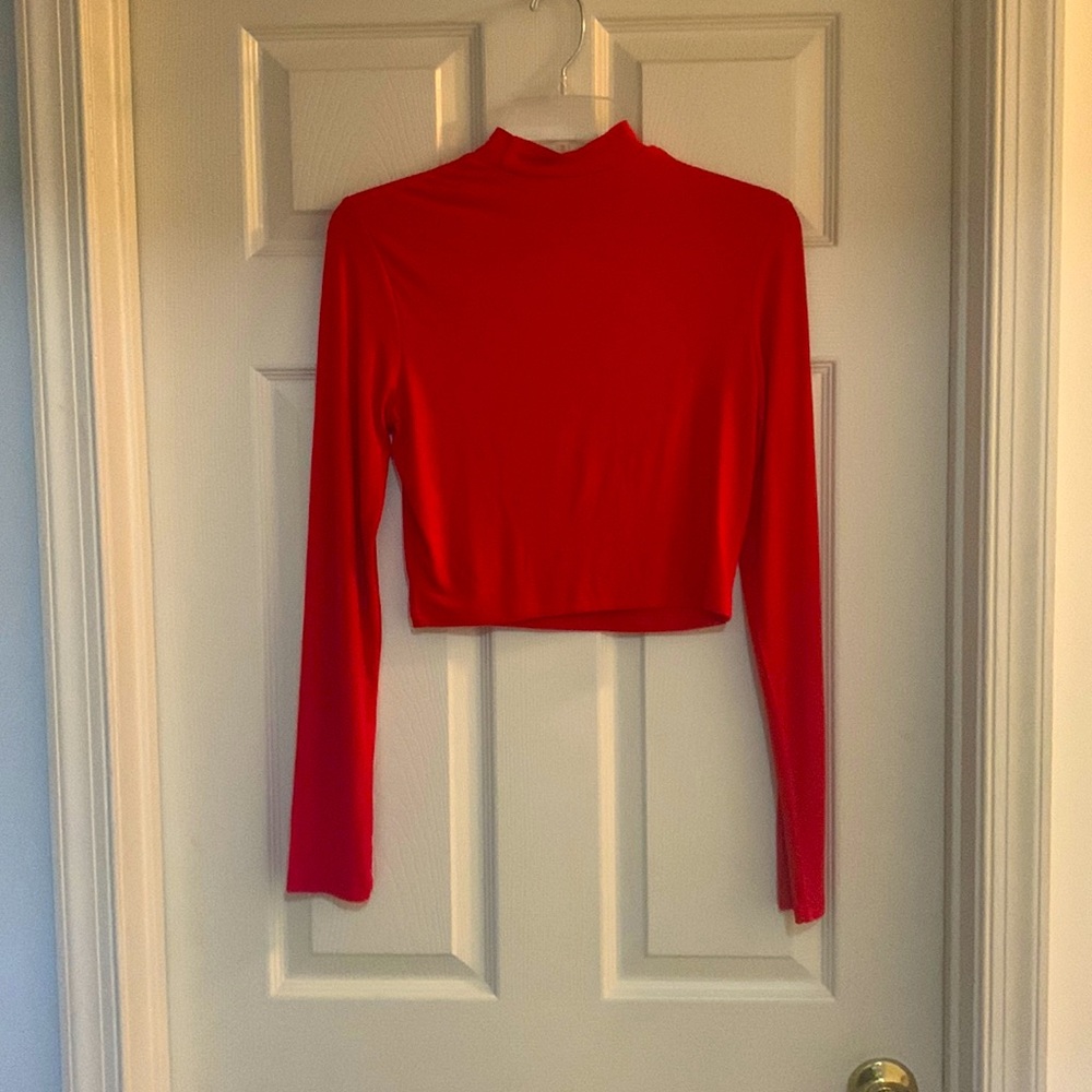 New Vibrant Red Cropped Shirt